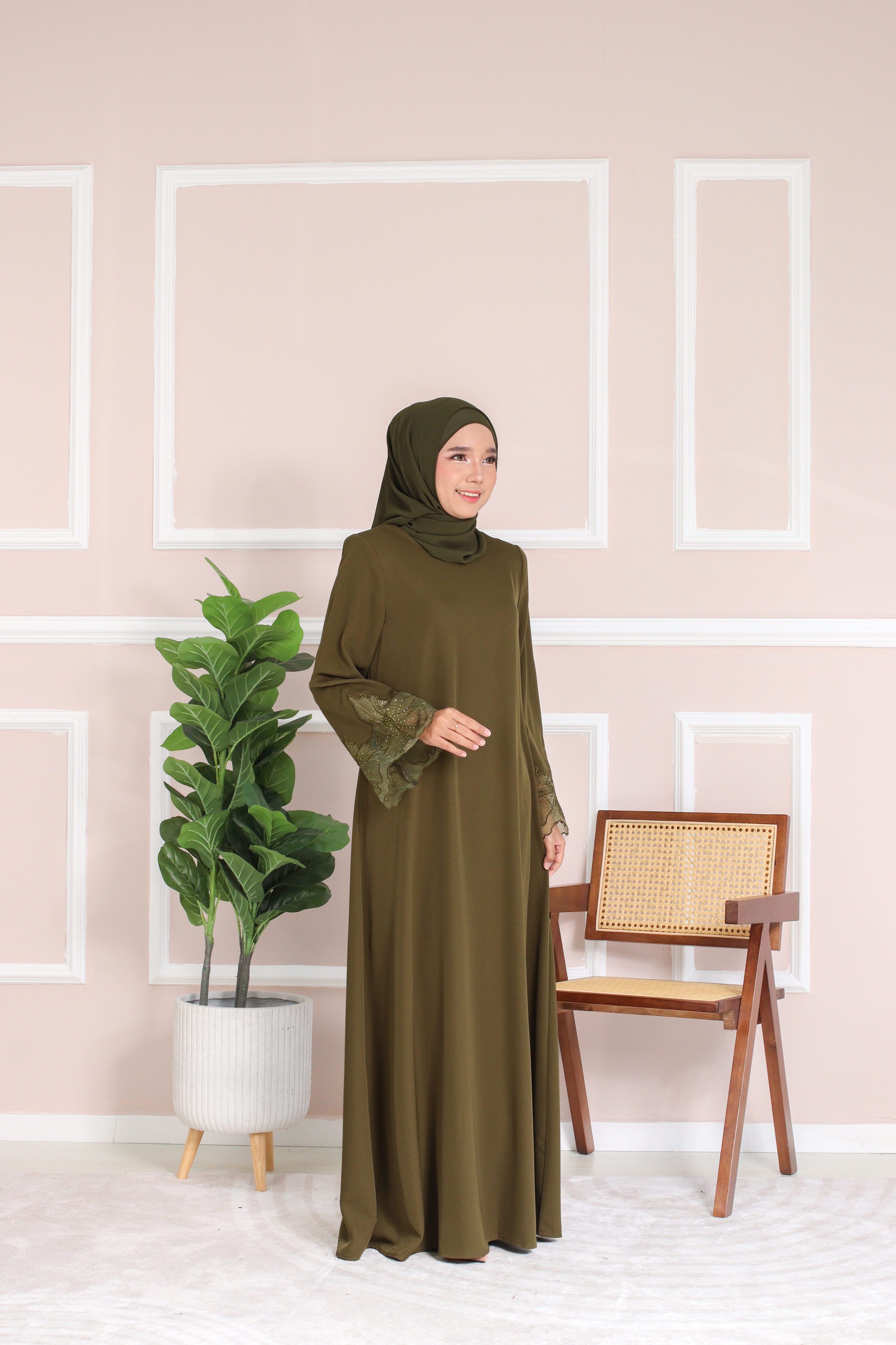 ABAYA IRIS - Dark Olive