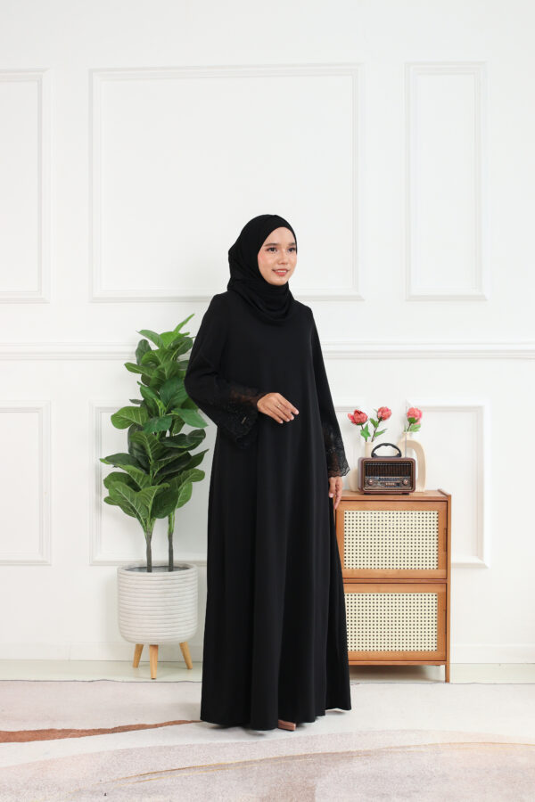 ABAYA IRIS - Black