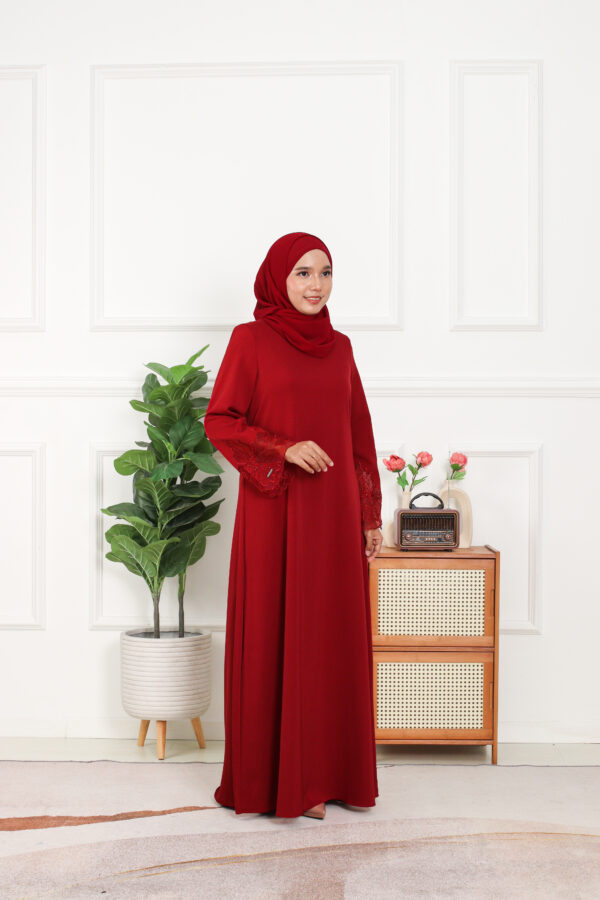 ABAYA IRIS - Scarlet Red