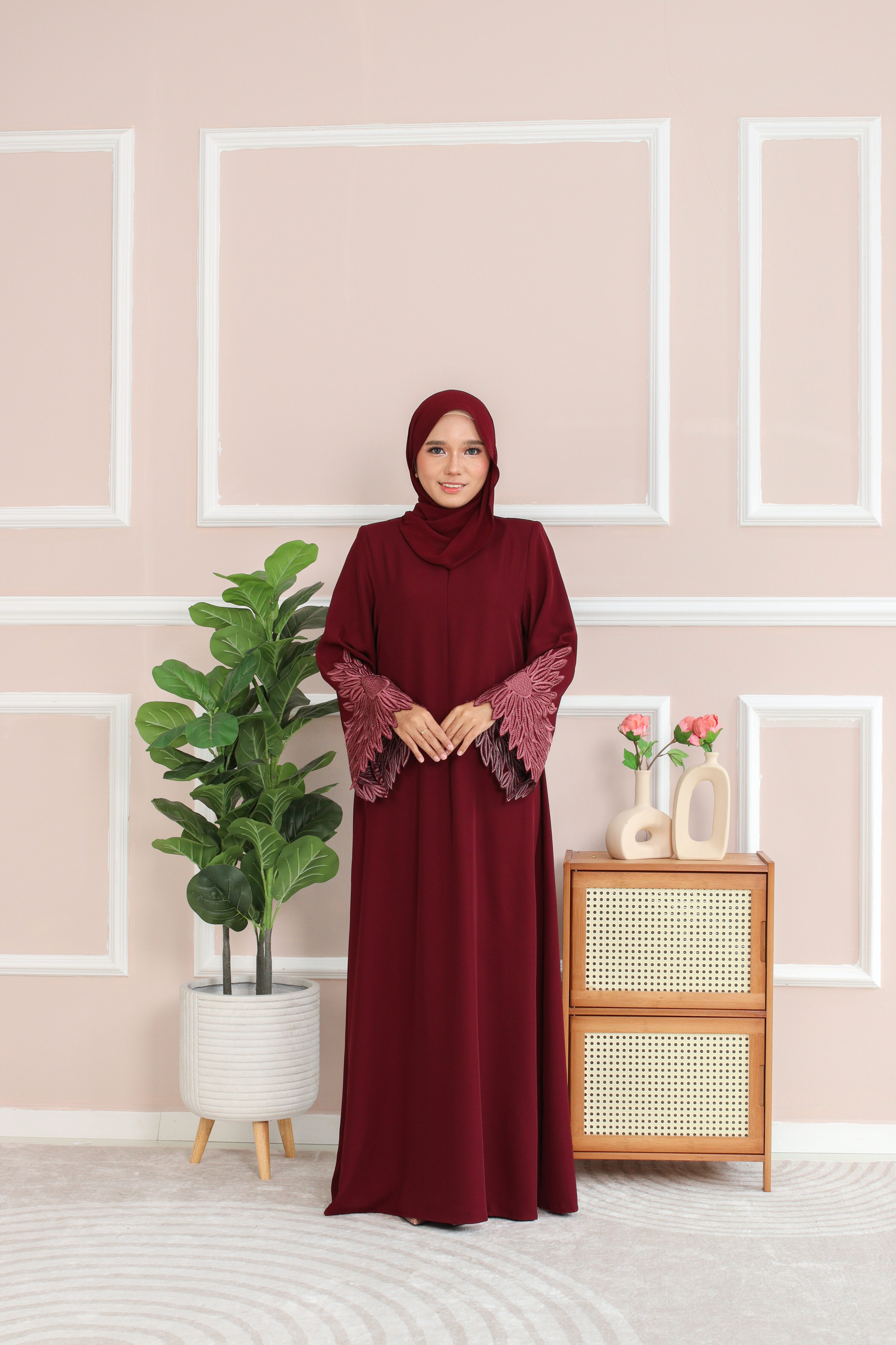 ABAYA DHIA- Maroon