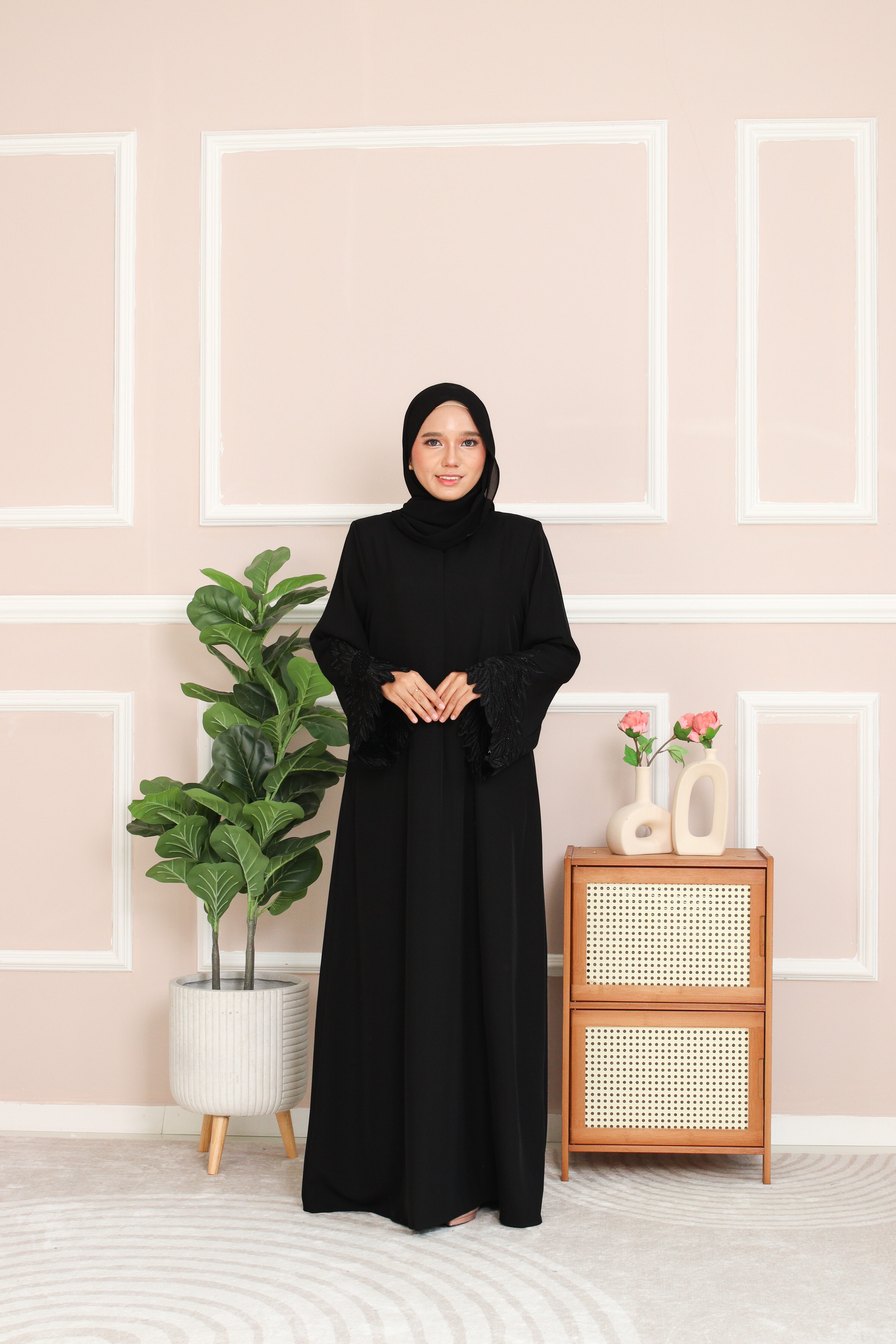 ABAYA DHIA- Black