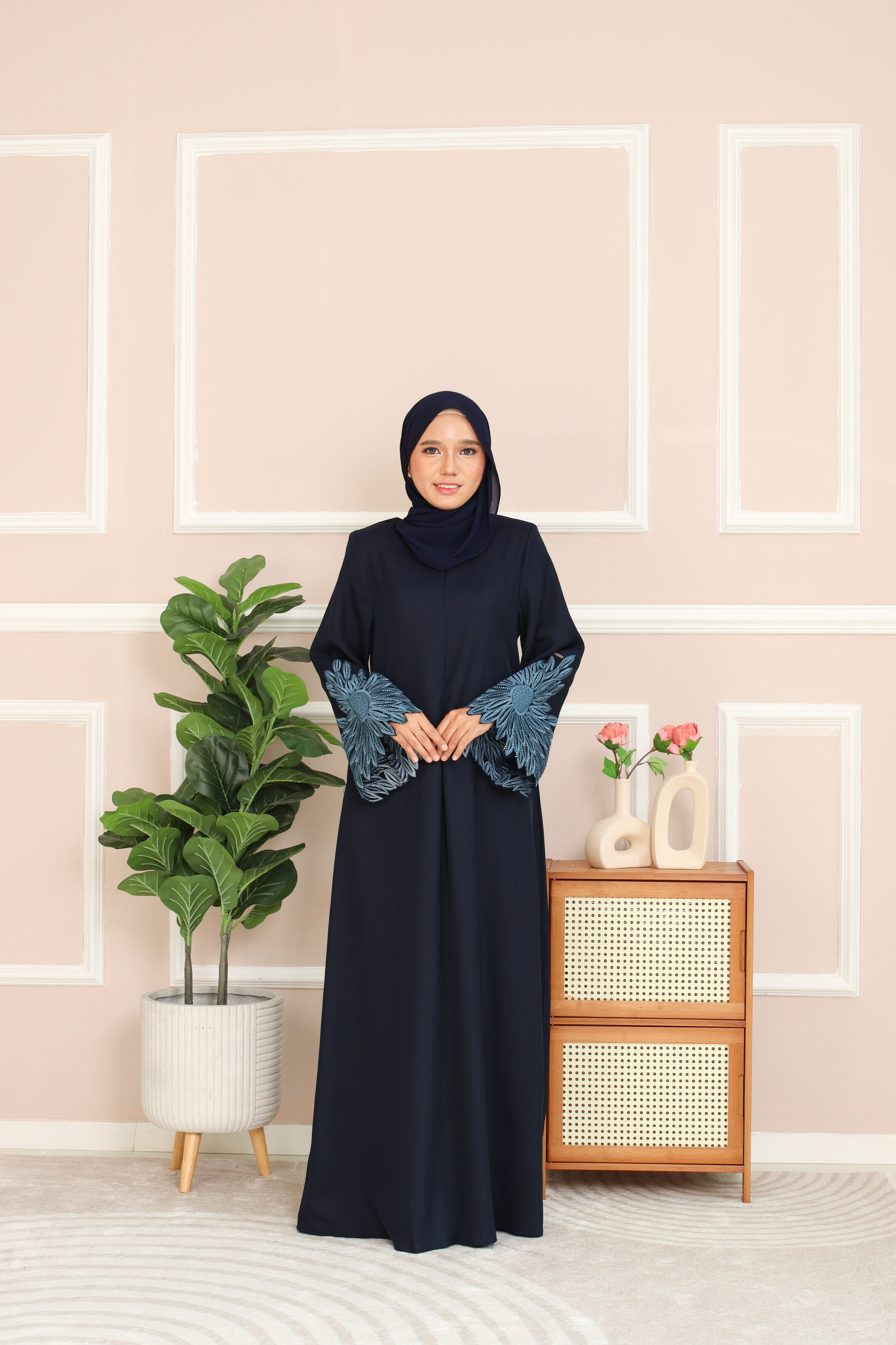 ABAYA DHIA- Navy Blue