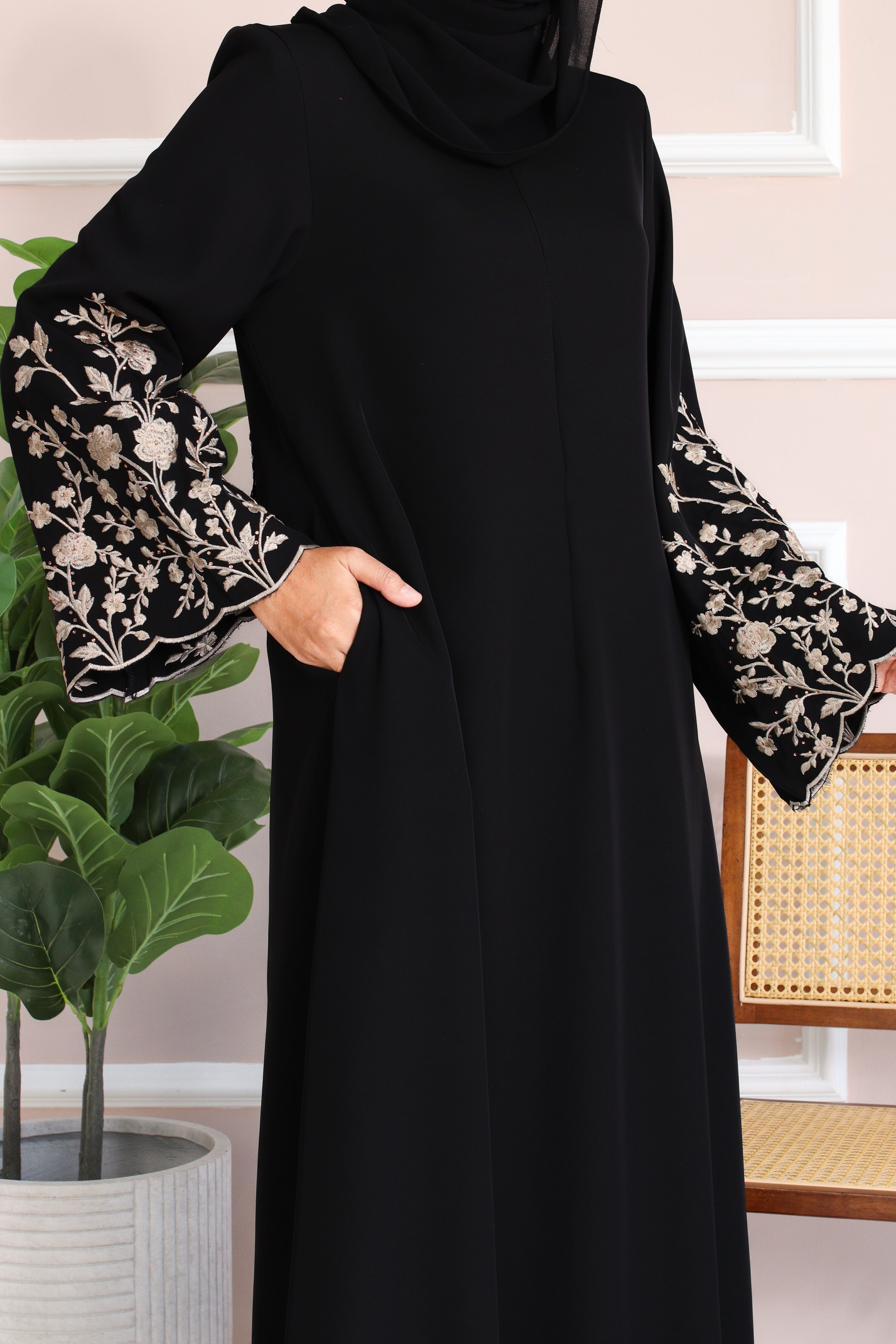 HUDA JUBAH - Black