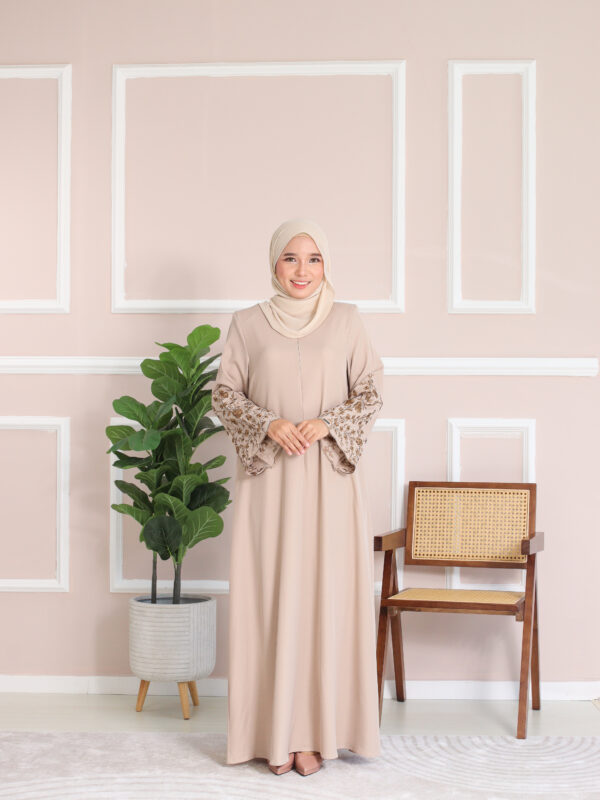 HUDA JUBAH - Nude