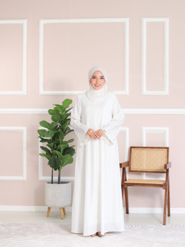 HUDA JUBAH - Off White