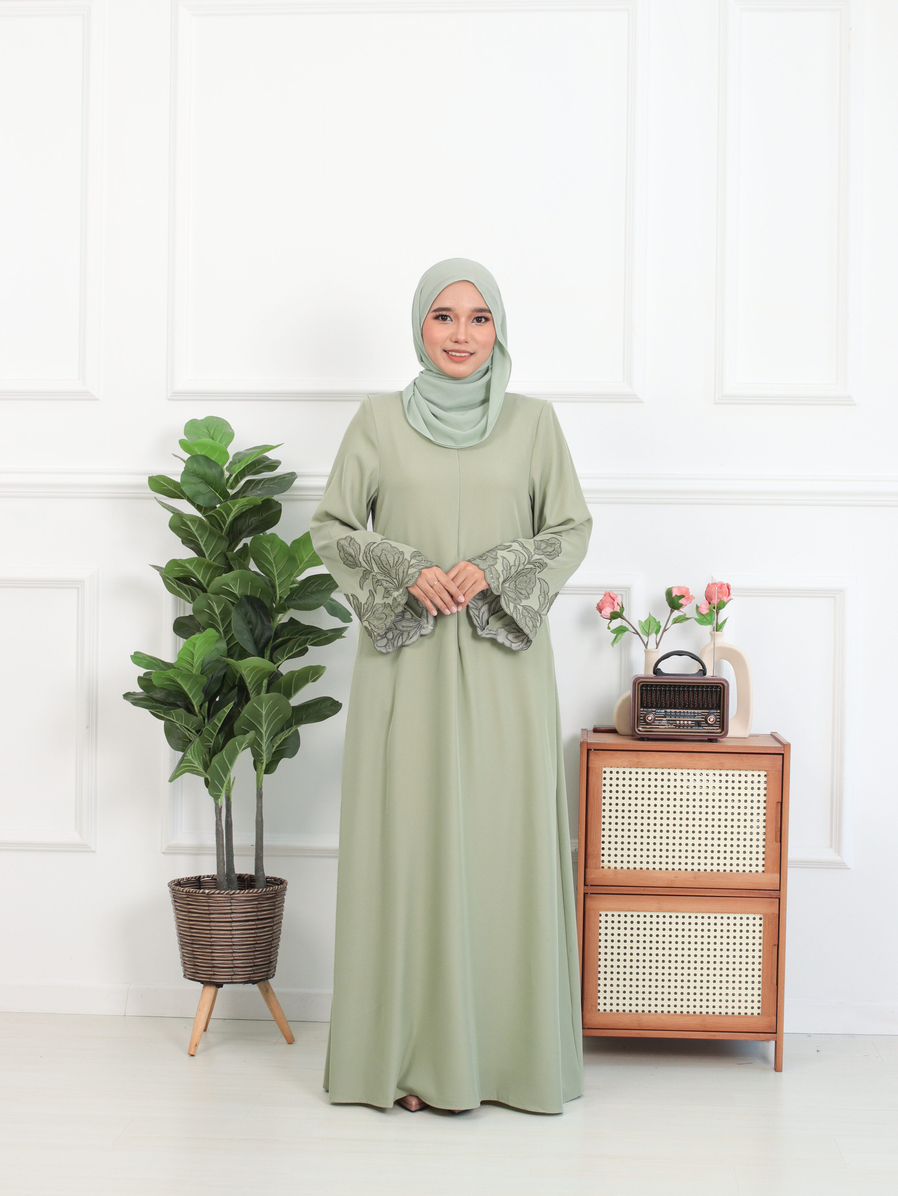 ABAYA THEA - Sage Green