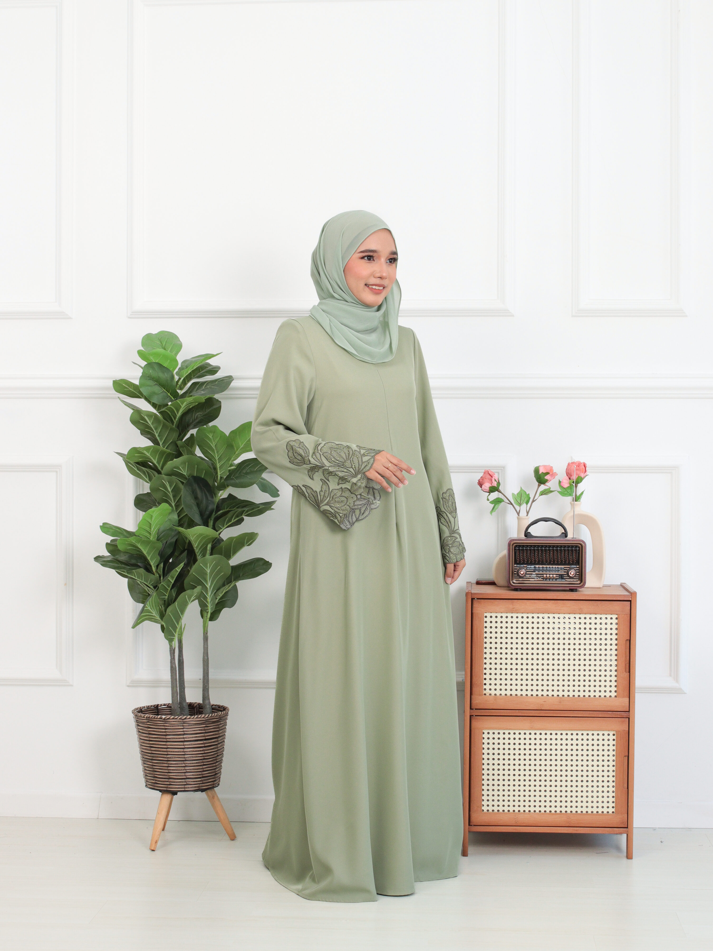 ABAYA THEA - Sage Green