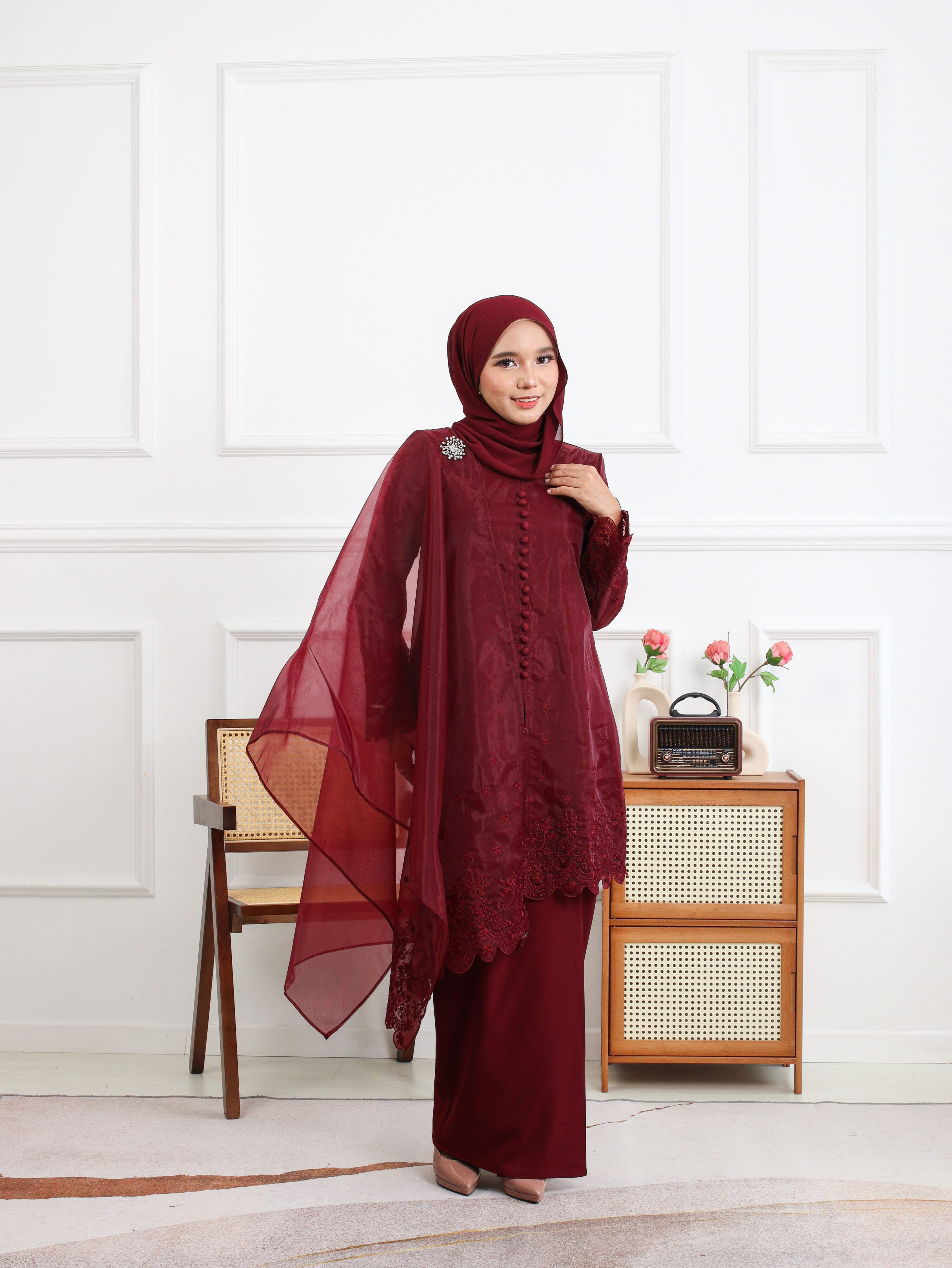 MARISSA KURUNG + SHAWL