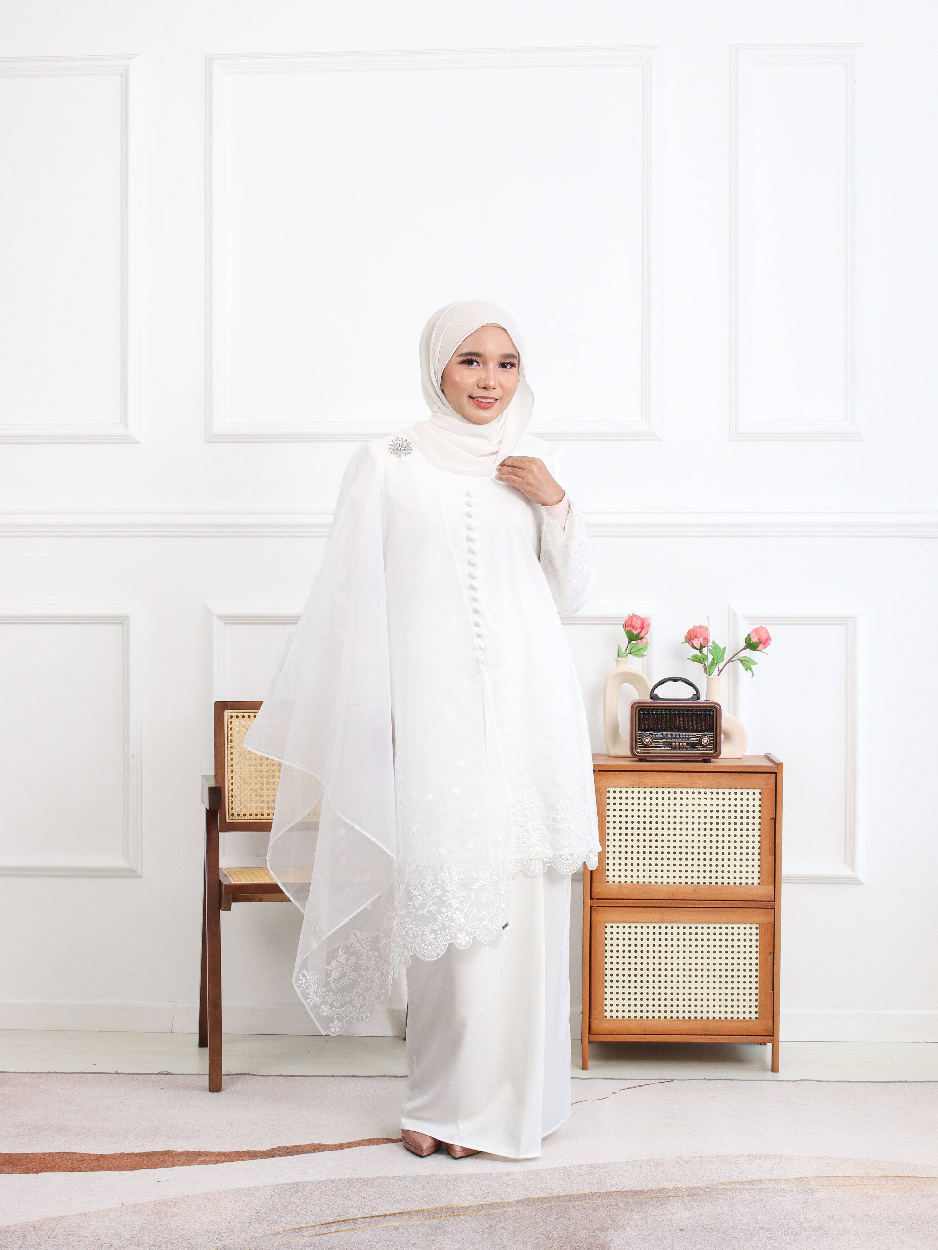 MARISSA KURUNG + SHAWL